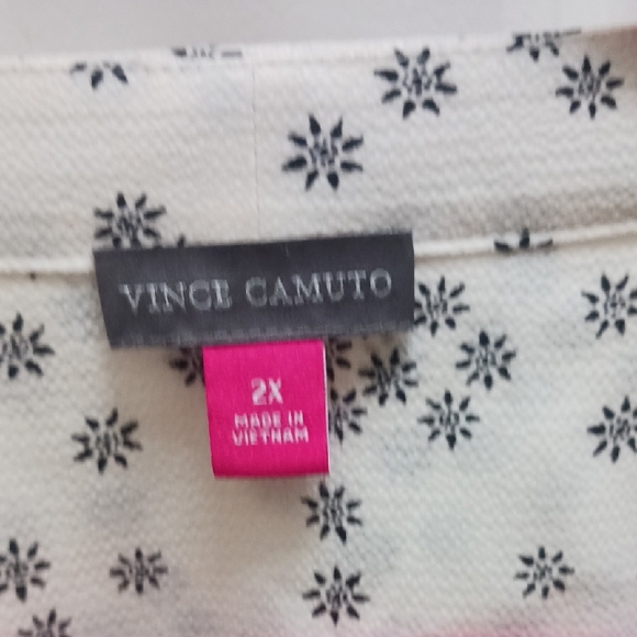 Vince Camuto Floral V-Neck Blouse - Cream and Black - Picture 2 of 8